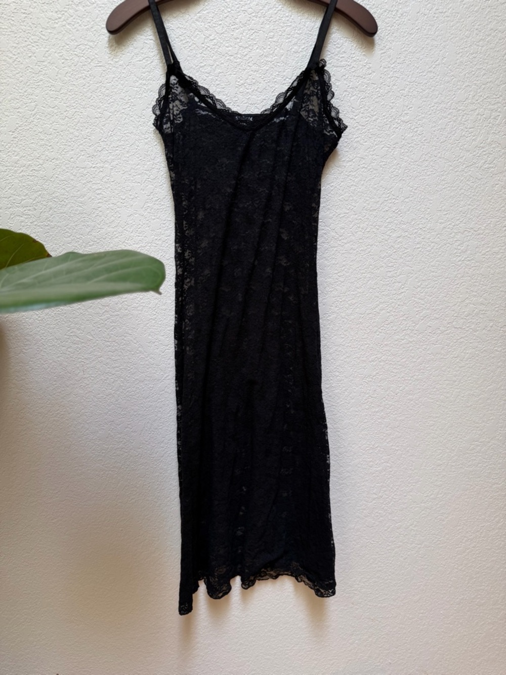 Black Lace Slip Dress M Sheer Floral Layering Romantic